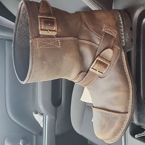 Men’s Size 11 UGG Australia Rockville II Winter Boots